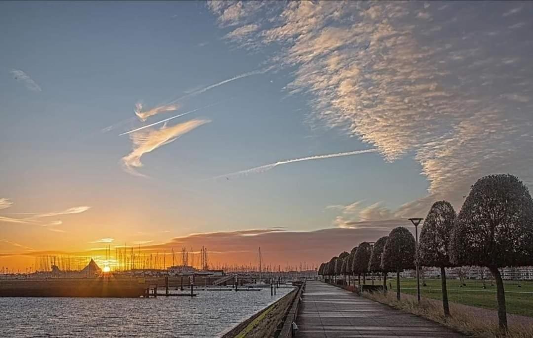 Duplex Villa Capricia Appartement Met Zwembad Nieuwpoort Jachthaven Exterior photo